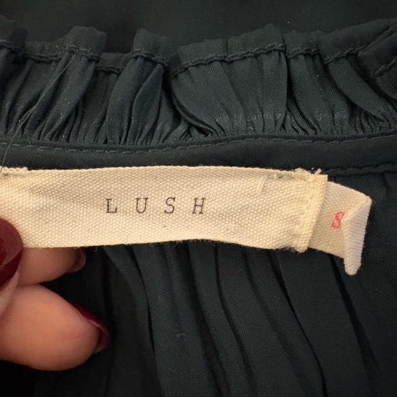 Lush Teal Blouse - Picture 3 of 3